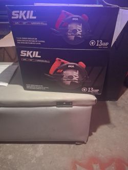 SKIL 7-1/4 In. 13 Amp Corded Circular Saw