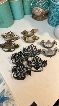 Vintage Drawer Pulls Hardware Mixed Lot (10 ) piece