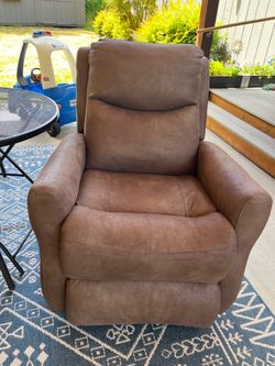 Recliner