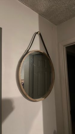 Mirror wall mounted circular