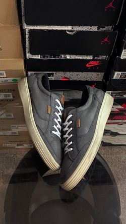 Ecco Soft 7 Gray Nubuck Leather Lace Up Shoes Sneakers