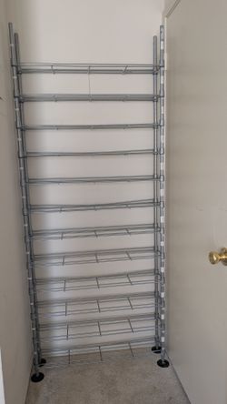 Media Storage Rack  - Holds upto 600 DVDs