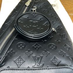Louis Vuitton Sling Bag 