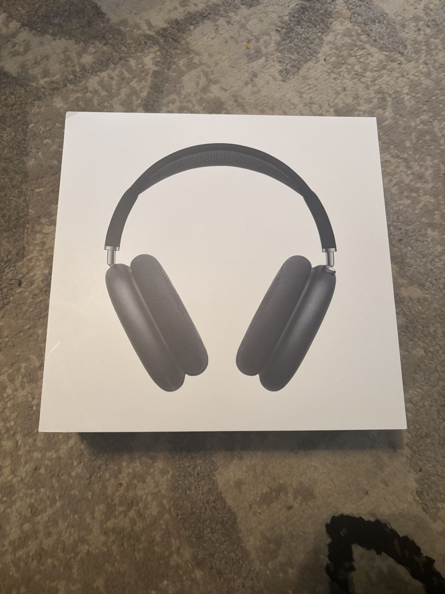 Brand New AirPod Max With Smart Case (USB C)