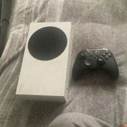 Xbox And Series X Controller 