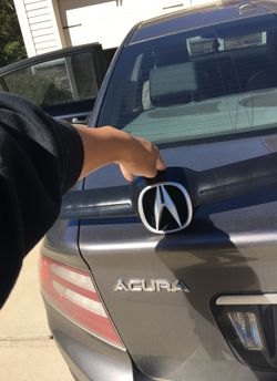 Acura Front Grille Symbol