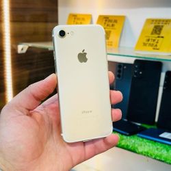 iPhone 7 Unlocked / desbloqueado 😎