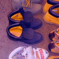 Men's Timberlands Size 9