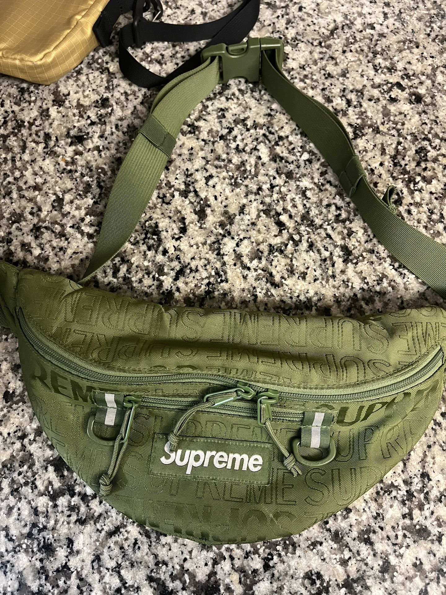 Supreme Fanny pack Bag