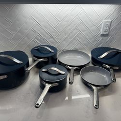 Caraway 10-piece Navy  Ceramic Cookware Set