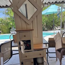 Farm House Entry Way 