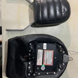 Motorcycle Seat Kawasaki Vulcan. 