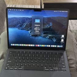 macbook laptop 