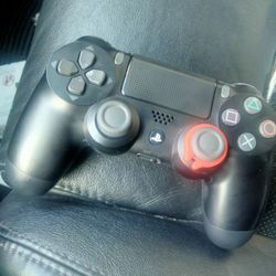Good Shape PS4 Controller 