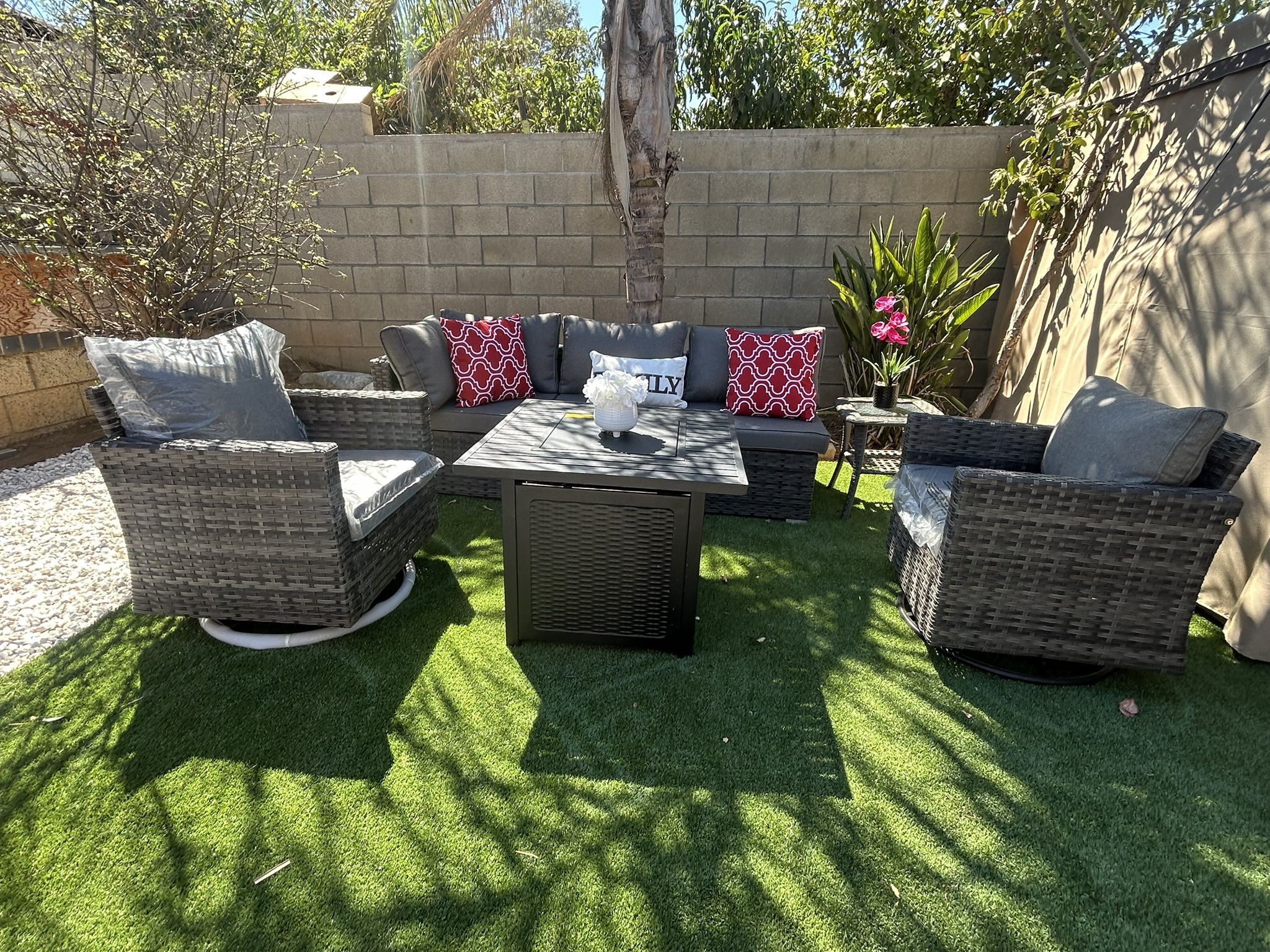 Patio Set Outdoor Furniture Brand New