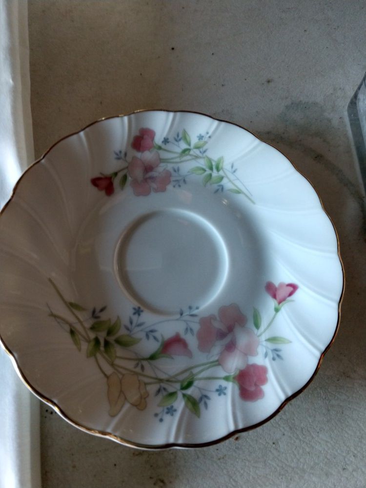 Beautiful floral antique dishes. Just beautifil