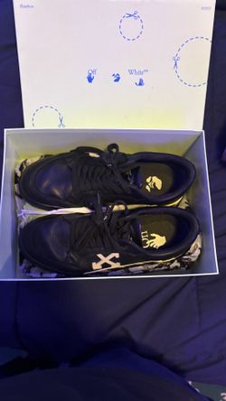 Men Off White Sneakers size 8
