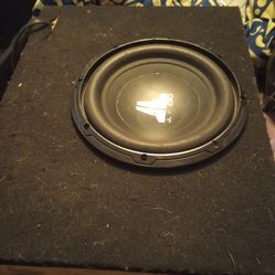 The JL Audio & Amplifier 10W0v3-4 is a 10-inch, strong bass &The Hifonics ZG-2400.1D is a Class D ZEUS Gamma series monoblock amplifier, delivering up