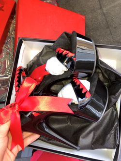 New Black and Red exotic dancer heels 7 inch