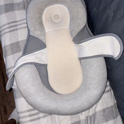 Baby feeding pillow