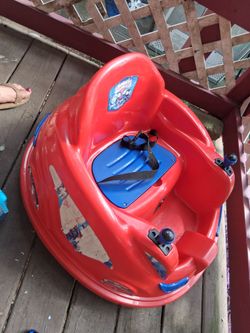 Toddler boy ride on bumper car