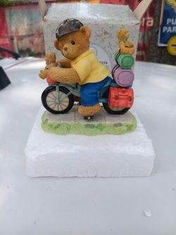 Girl/bicycle Figurine