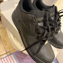 Nike Air Force 1 BLK 10.5