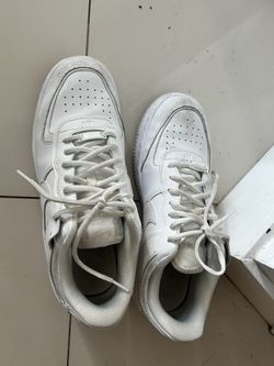 Women’s Nike Air Force Sneakers Size 11/11.5