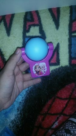 Anna and Elsa Nightlight