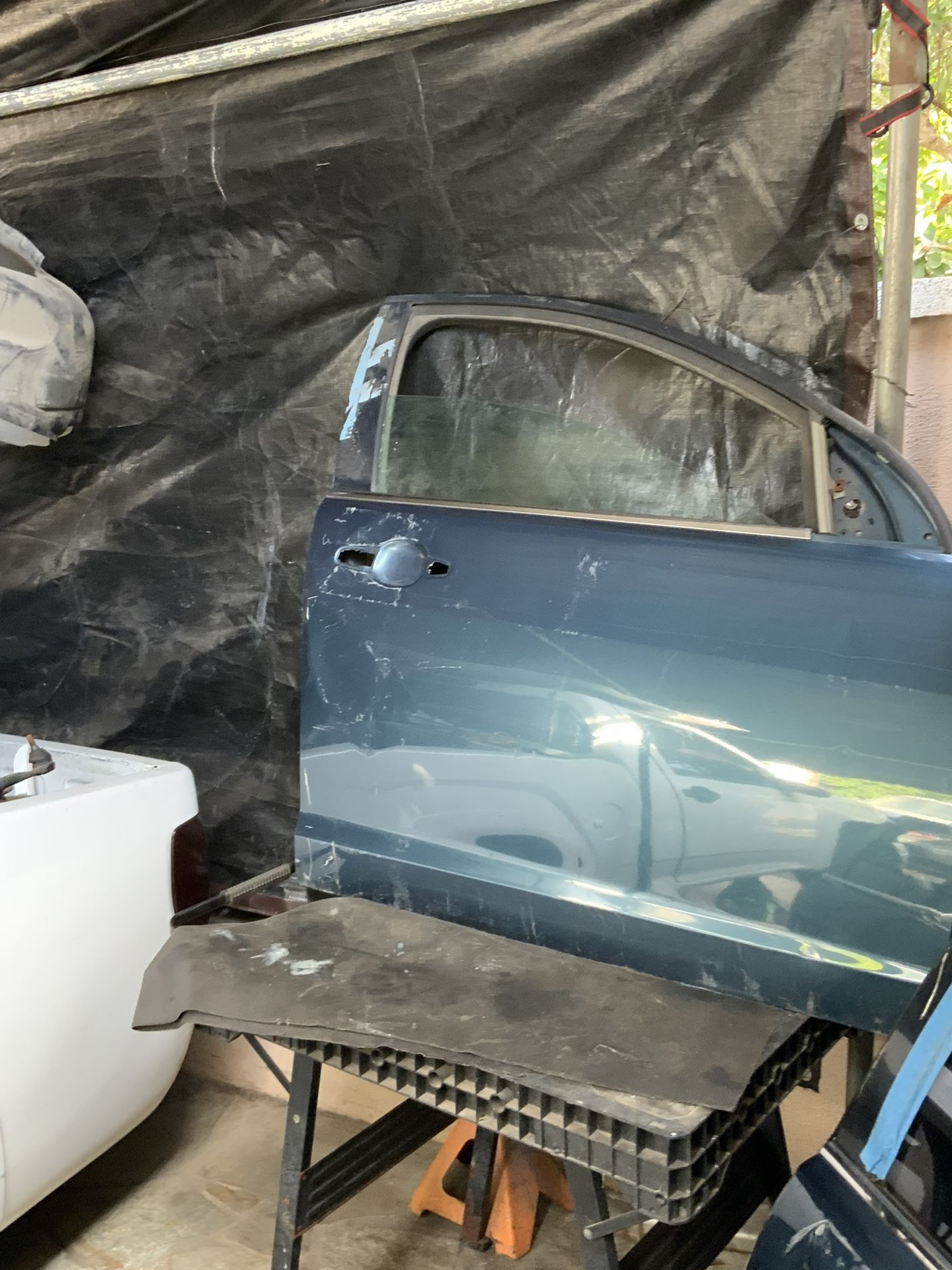 G8 Gt Right Front Door Shell
