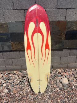 Surfboard - 5’8”