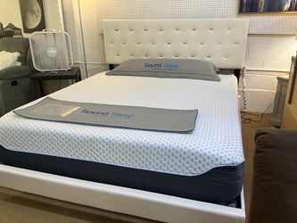 King Bed Fame $380