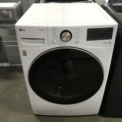 LG 4.5 Cu. Ft. Front Load Washer with Steam