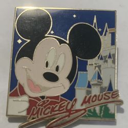 2008 Disney Booster Pin WDW Character Signature Autographs Mickey Mouse & Castle