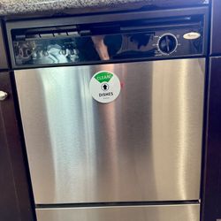 Whirlpool Dishwasher