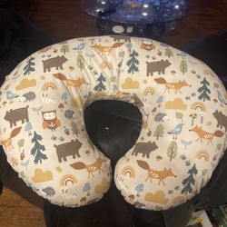Boppy Nursing Pillow With Cover