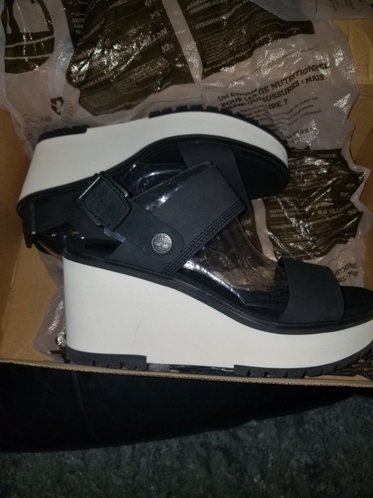 Timberland Sandals Size 8