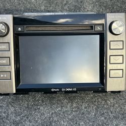 Toyota Tundra 2014 Original Car Radio/CD Player 