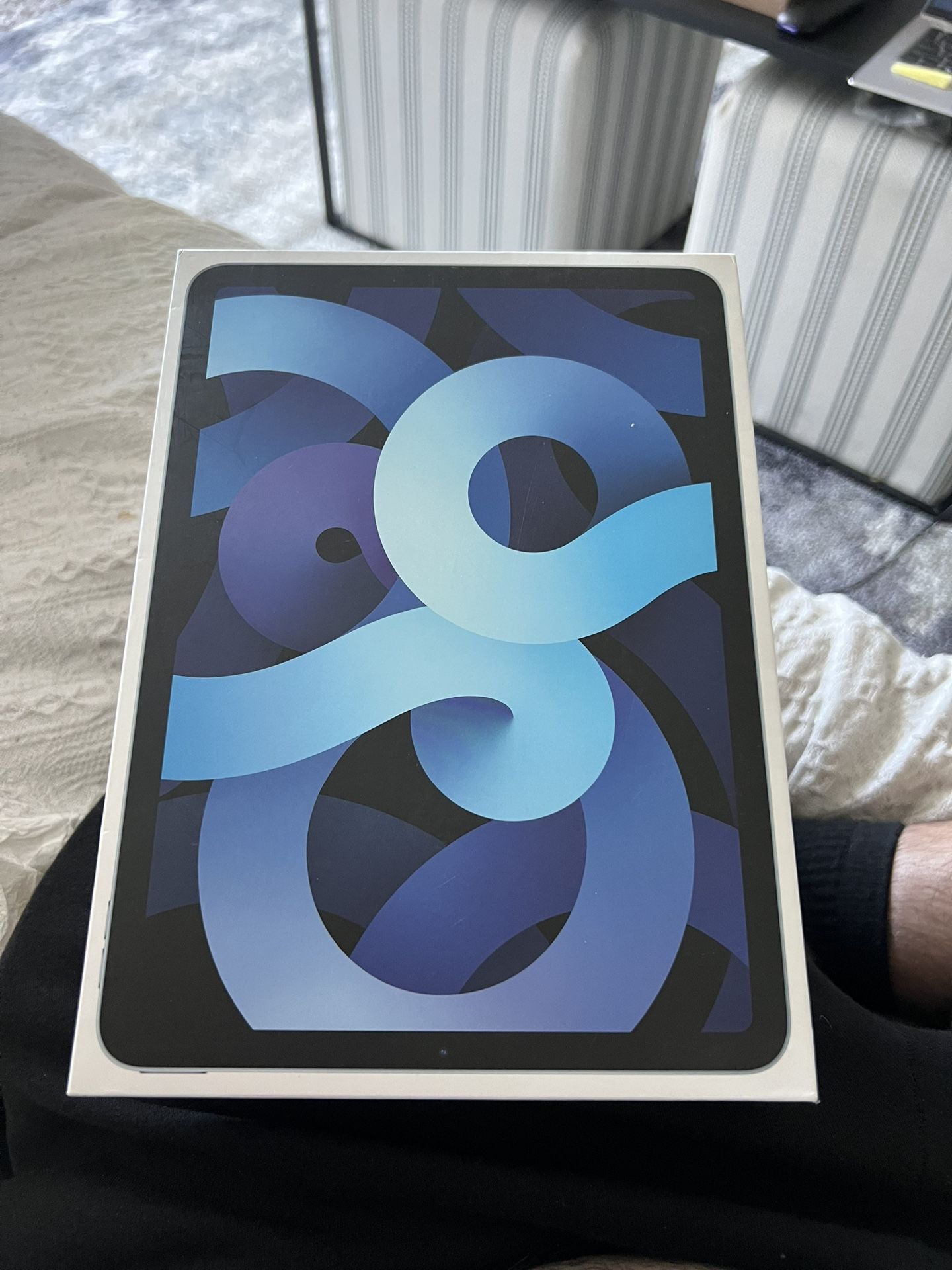 Box Only - iPad Air (4th Generation) Wi-Fi + Cellular