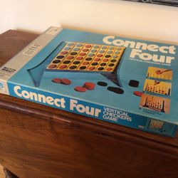 Vintage Connect Four Game