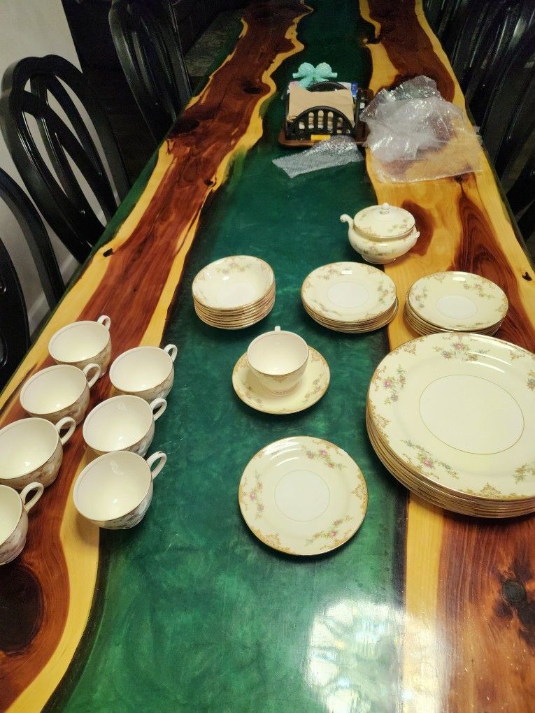 Vintage Nautilus Eggshill fine china. Set for 8