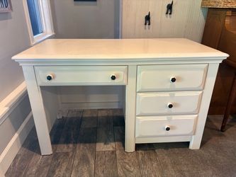 Beautiful Girl's Desk - Off-White, quality!