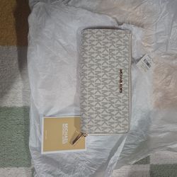 Michael Kors Women's Wallet