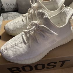 Yeezy Triple White/Cream White