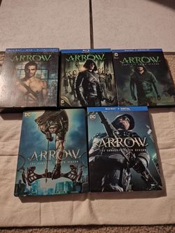 Arrow complete season 1 -5 rare with oop blu ray of arrow season 4 steelbook low price good condition 