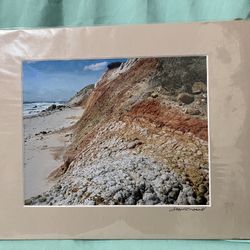 Beautiful Ocean Beach Photo With Rock Color Variation