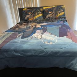 Full size bed 