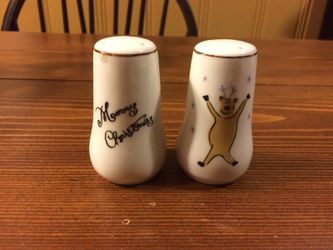 Assorted Christmas Items