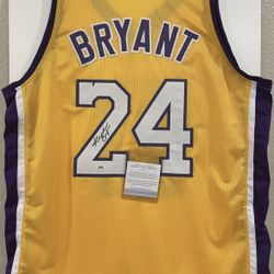 Kobe Bryant Autographed Los Angeles Lakers Signed Custom Jersey with ACA COA