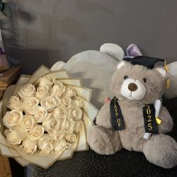 Ramo/ Graduation Bouquet
